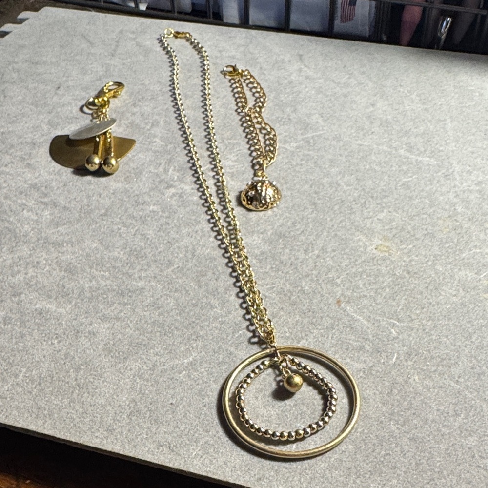 Gold Like Layered Circle Pendant Necklace 10” Purse charm and bracelet 8”